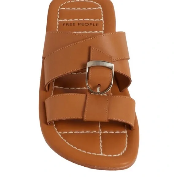 Gorgeous, Free People Sloan Buckle sandal in cinnamon clay❤️ - Picture 5 of 8